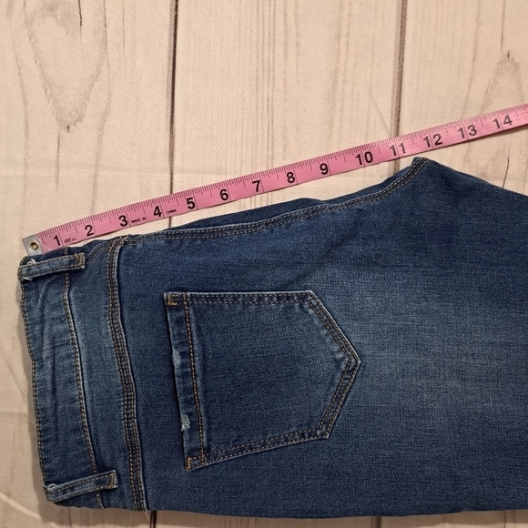 3 FOR 12 SALE Monkey Ride Distressed Jean Size 7 - Picture 7 of 11